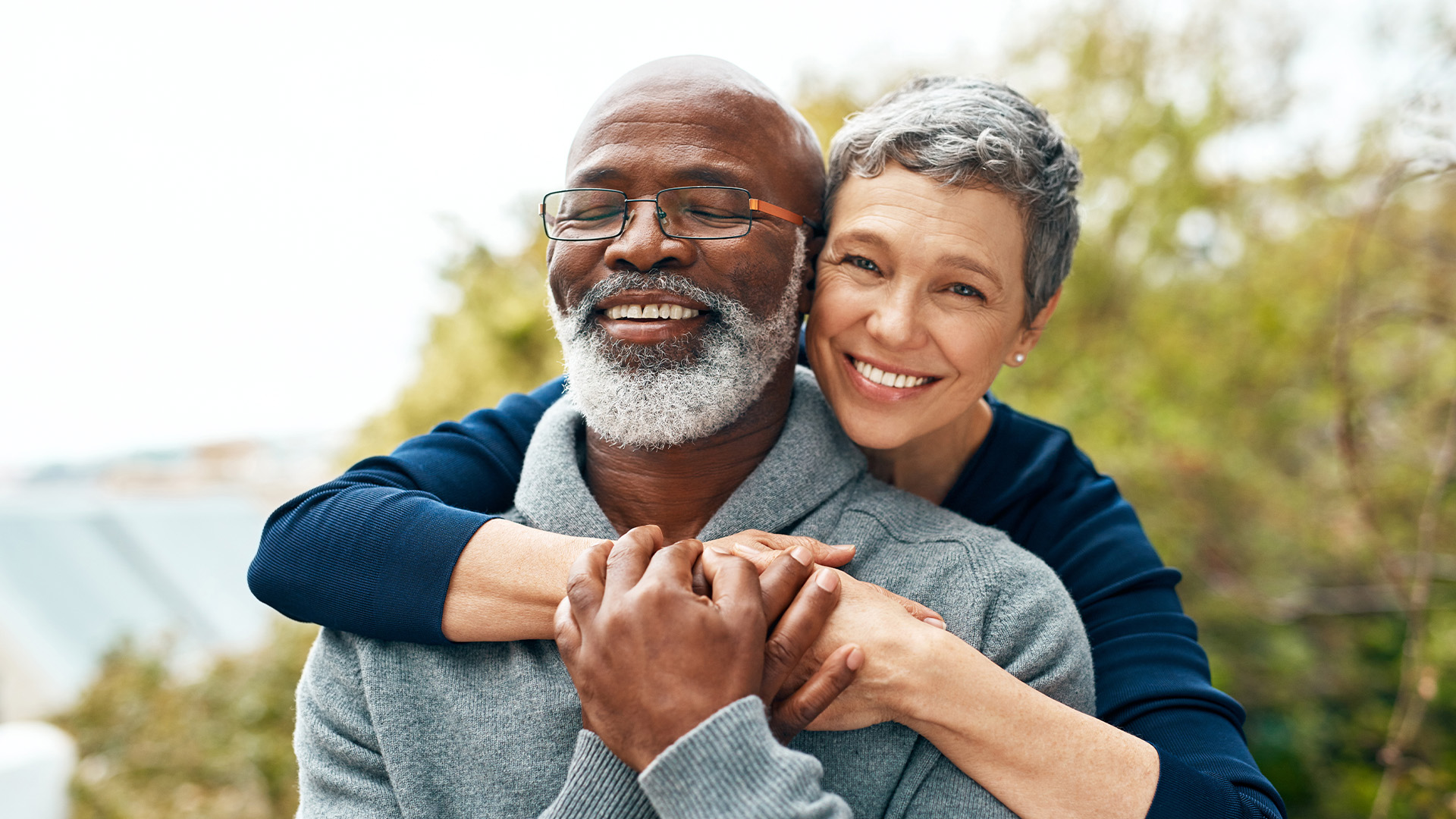 mediDental care | Veneers, Dental Bridges and Sedation Dentistry